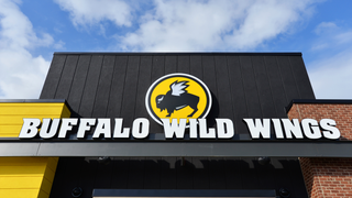 Lawsuit Alleges Buffalo Wild Wings Managers Gave the Green Light to Refuse Black Customers